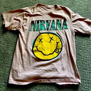 Nirvana t shirt MEDIUM